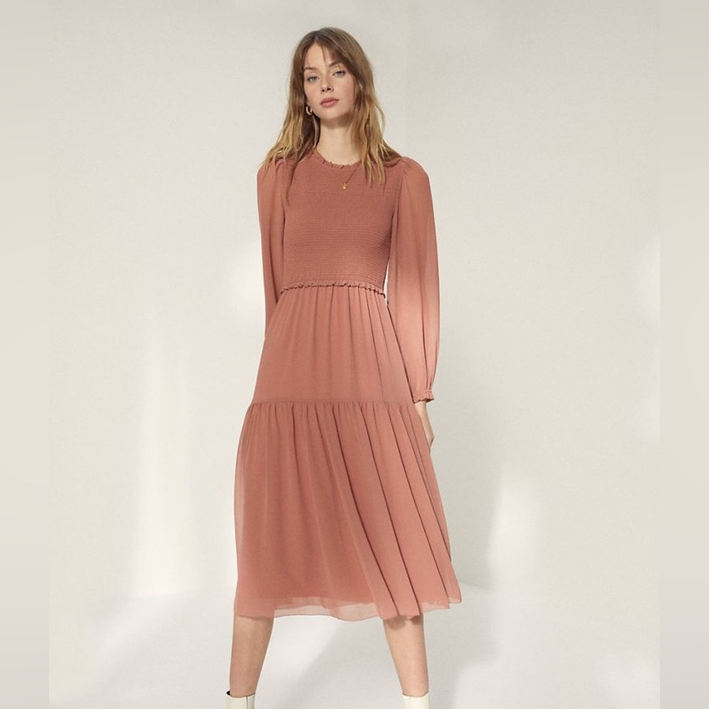 ARITZIA | maroon red rosalyn smocked midi dress